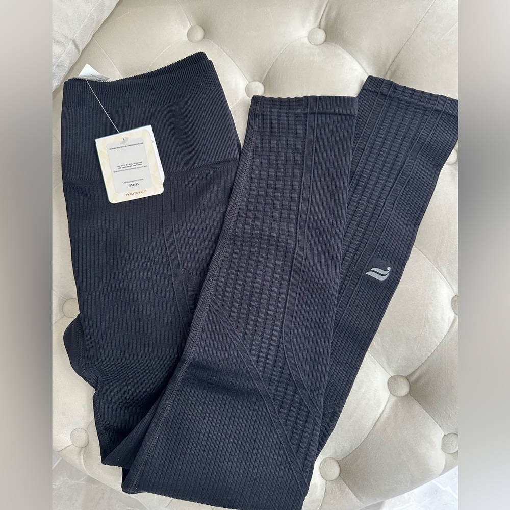 Fabletics Seamless High Waisted Compression Black Legging NWT
